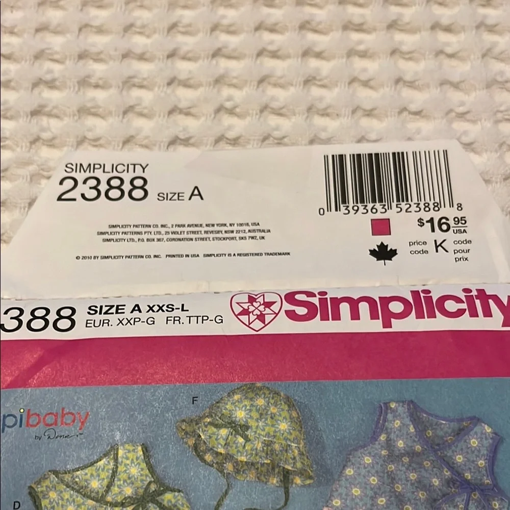 Simplicity Baby Pattern Collection - Picture 6 of 6